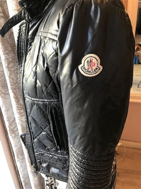 giacca nera moncler